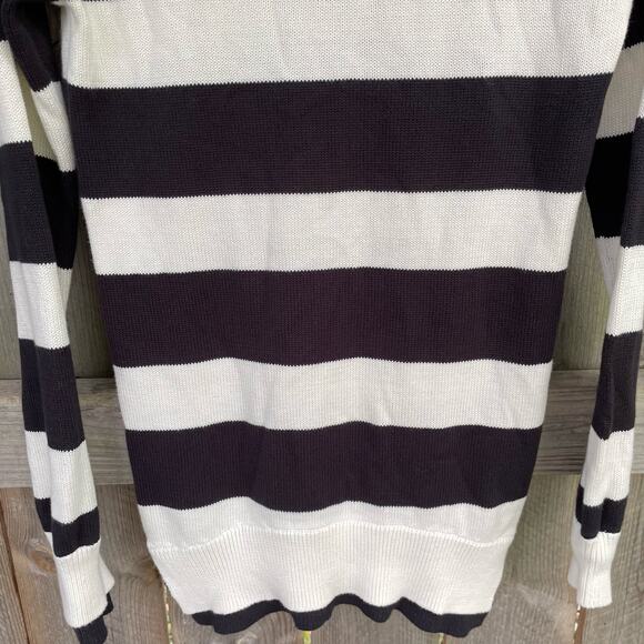 Ivivva by Lululemon Striped Sweater V Neck Pullover Black White Size 12 - Picture 6 of 7
